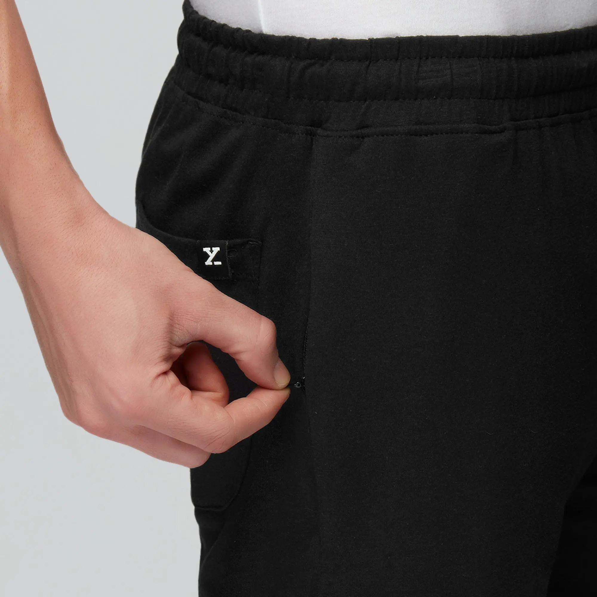 Pace Cotton Rich Shorts Pitch Black - Image 6