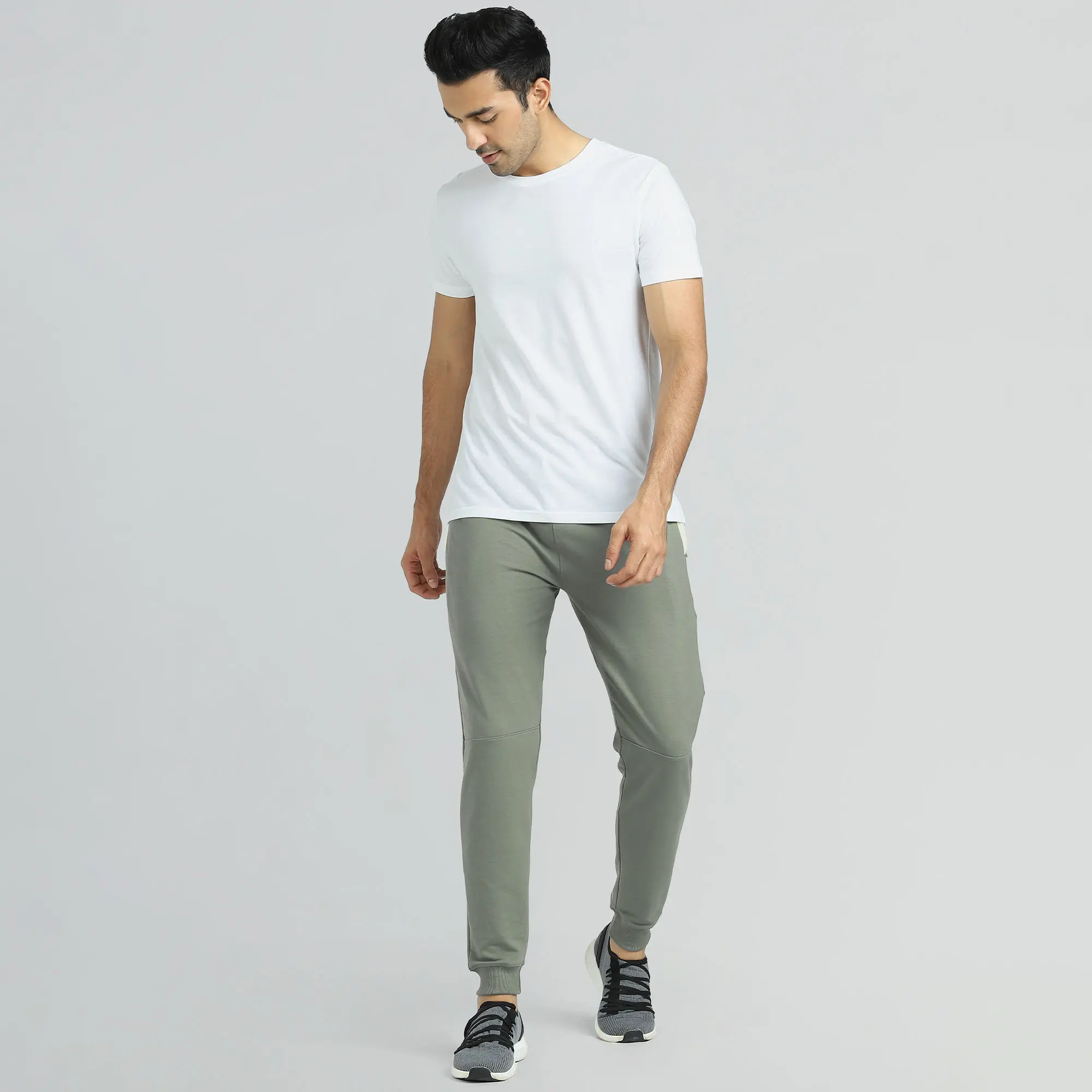 Quest French Terry Cotton-Blend Joggers Butter White - Image 3